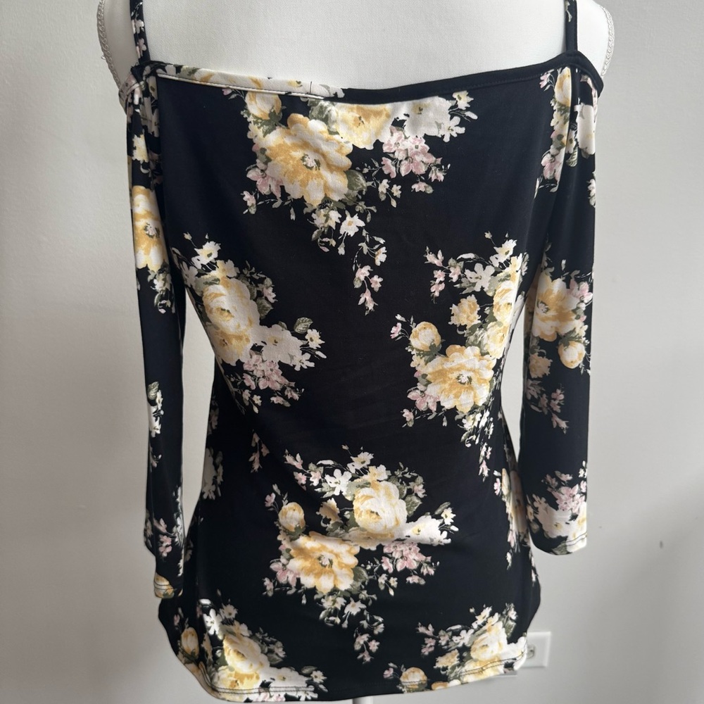 Absolute Angel Black & Yellow Floral Fitted 3/4 Sleeve Blouse - Picture 3 of 7